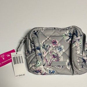 NWT Vera Bradley Medium Cosmetic Bag in Cotton Style:Park Stripe